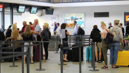 Norwegian nie wyciągnął konsekwencji: liniom brakuje pilotów, cierpią pasażerowie