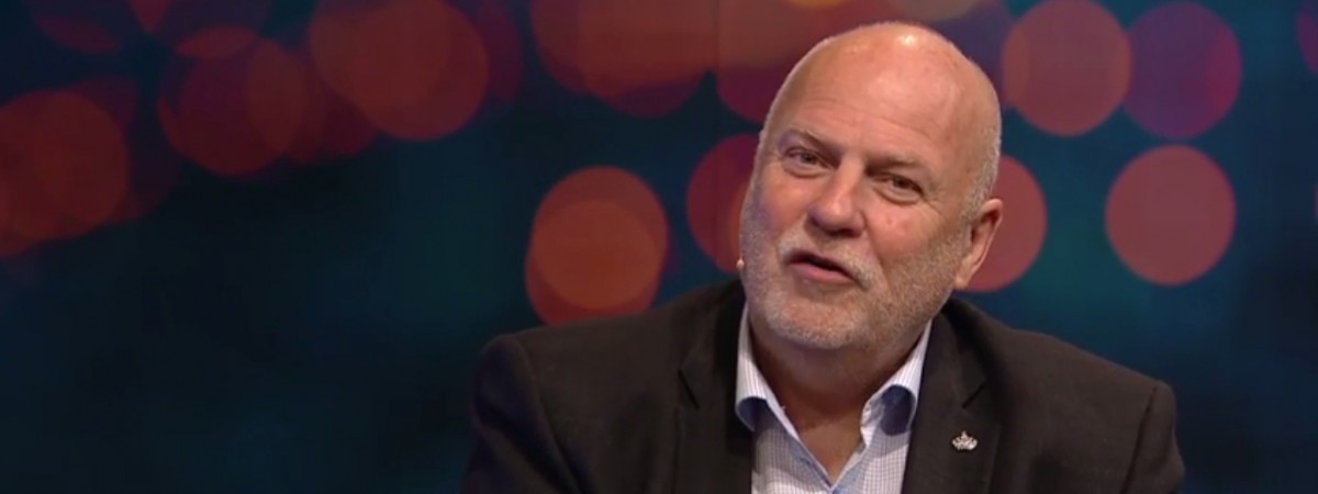 „Norweski ksiądz Rydzyk‟ – ma swoją telewizję, tysiące wiernych i ogromny majątek. Kim jest Jan Hanvold?