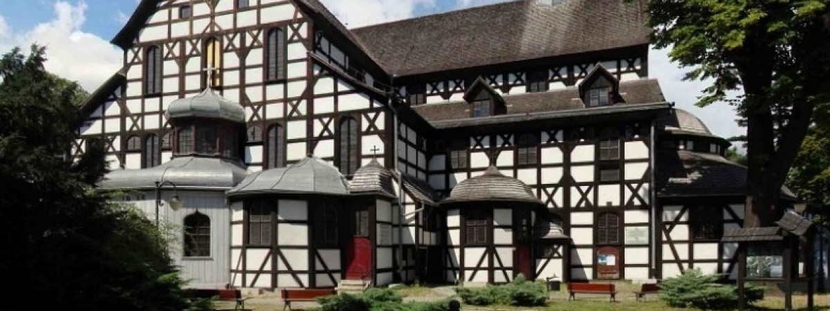 „Tu nie chodzi o wydawanie norweskich pieniędzy”. Norwegia pomogła wyremontować unikatowy polski kościół