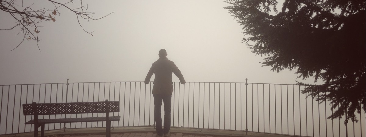 „Żona żyje, ja egzystuję”. Dzień z życia pendlera