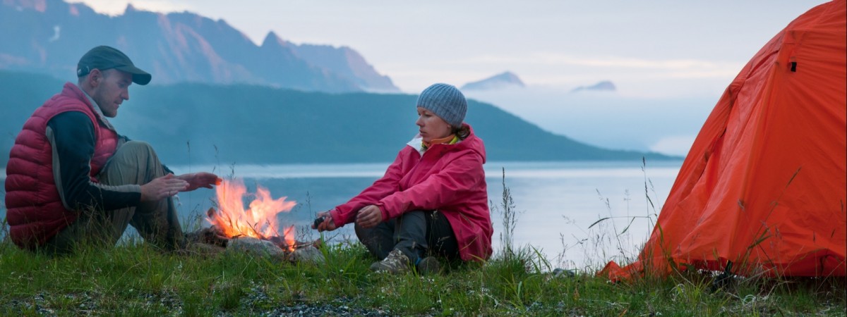 Znowu można rozpalać ogniska – koniec sezonowego zakazu. Władze apelują jednak o zdrowy rozsądek