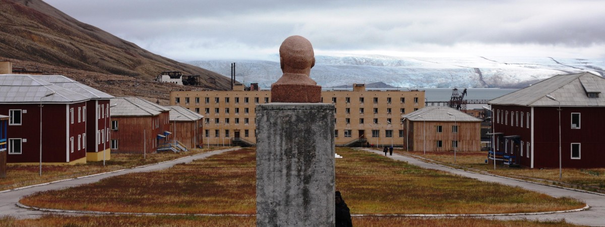 Niezwykłe miejsce: opuszczona rosyjska osada na Spitsbergenie przyciąga turystów 