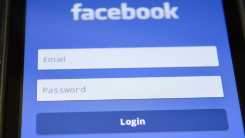 Przyjaciel z Facebooka oskubie cię z kasy. O naiwności Norwegów
