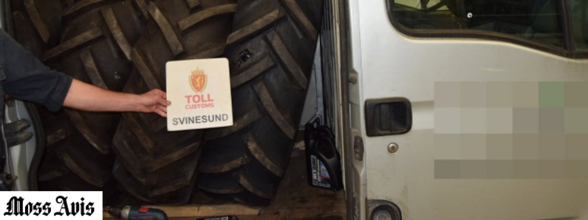 Polak próbował przemycić 423 litry wódki w kołach od traktora. Celnicy: „To bardzo pomysłowe”