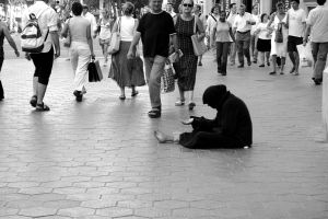 Trzy czwarte Norwegów chce zakazu żebractwa 