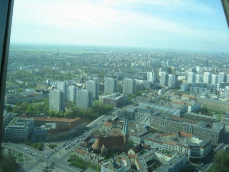 Przeprowadź się do miasta, tam mniej zaszkodzisz klimatowi