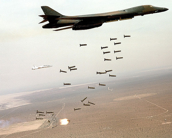 bomby_kasetowe_fot._us_army.jpg