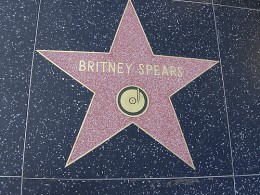 Prosto z Norwegii na płytę Britney Spears