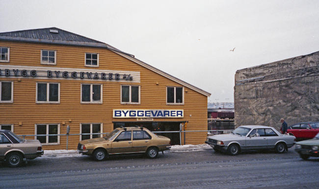 byggevarelager.jpg