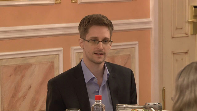 edward_snowden_wiki.jpg