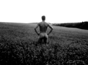 Goły i (nie)wesoły