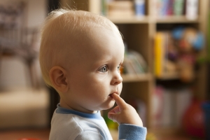 Eksport zasiłku na małe dzieci przyprawia polityków o ból głowy