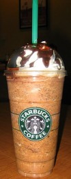 Latte w Starbucksie jest 2 razy droższa w Oslo niż w NY! Norweska korona jest przewartościowana?