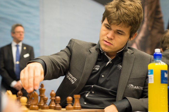 magnus_carlsen_tata_steel_2013.jpg magnus_carlsen_tata_steel_2013.jpg