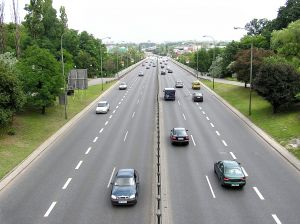 Coraz więcej kierowców posługuje się fałszywym prawem jazdy