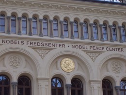 Dlaczego to Norwegowie  przyznają Nagrodę Nobla 