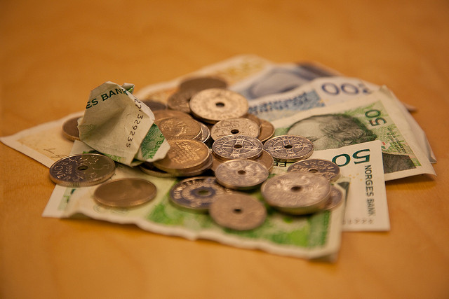 UE chce wymóc obniżkę granicy bezpieczeństwa wkładów bankowych w Norwegii