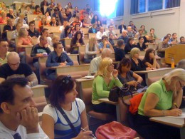 Skargi o traktowaniu Polaków w urzędach