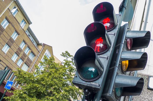 5 rzeczy, których (może) nie wiedzieliście o światłach na przejściu dla pieszych... 