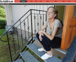 Starsze małżeństwo prześladowane przez norweską młodzież