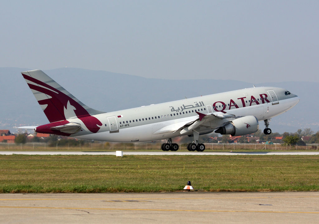 samolot_qatar_airways