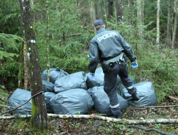 Policja znalazła kryjówkę z łupami polskich złodziei odzieży