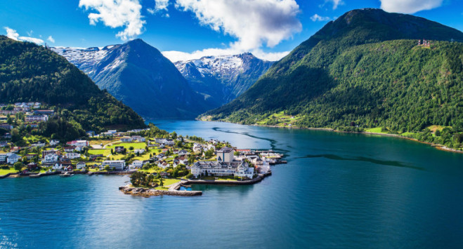 Turystyka na eksport. Norwegia liczy na miliardowe zyski