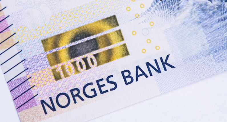Gotówka w Norwegii traci znaczenie. Minister chce nowych limitów i wycofania banknotu