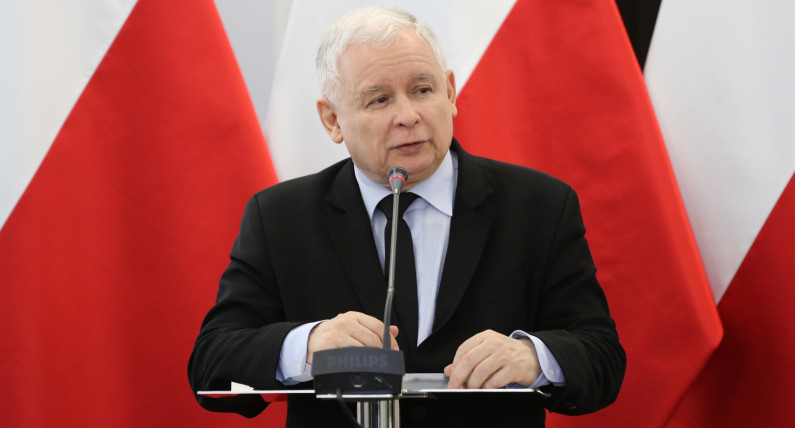 PiS walczy o elektorat. "Ministerstwo Polonii i Polaków za Granicą" w programie partii