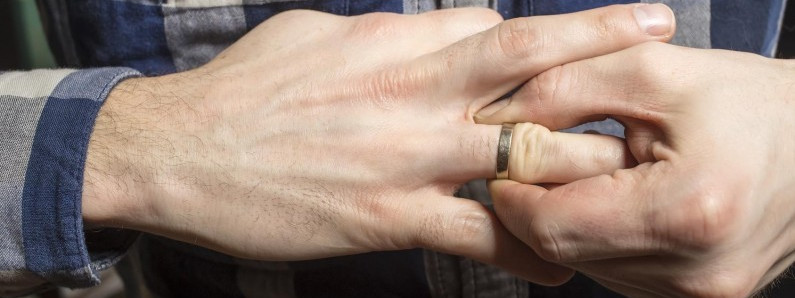 Picie na wakacjach prowadzi do rozwodów