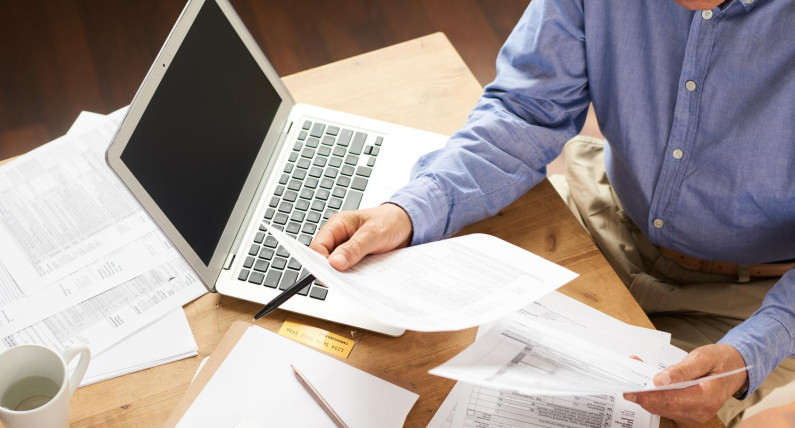 Fikcyjne zatrudnienie i wyłudzanie zasiłków. NAV przedstawił szokujące dane