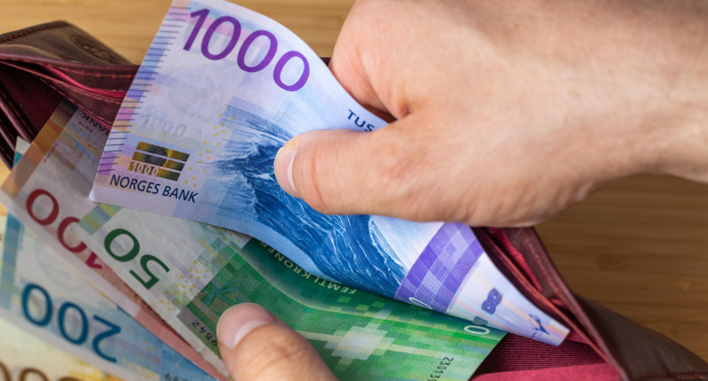 Dalsze wahania na rynku walut. Cztery dni pogrążyły koronę norweską