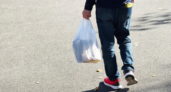 Plastikowe torby w Norwegii znowu podrożeją. Wysoka cena pozwala ograniczyć zużycie plastiku