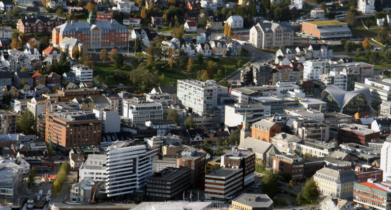 Mądre Tromsø po szkodzie? Turystyfikacja utrudnia młodym Norwegom kupno mieszkania