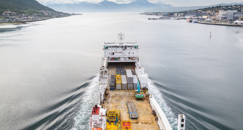 Gaz i ropa ciągną eksport w dół. Jeden sektor notuje rekordowy skok