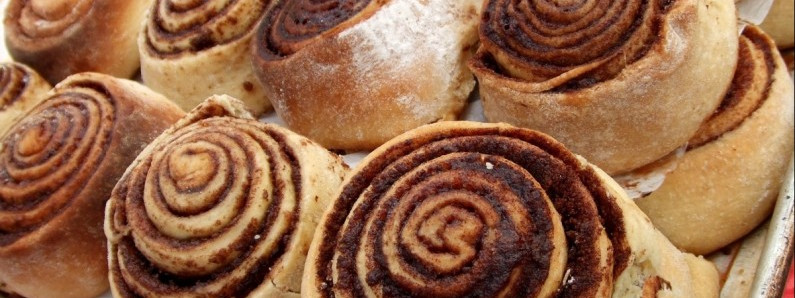 Kanelboller, czyli pyszne cynamonowe bułeczki