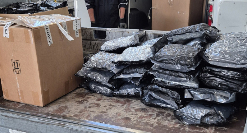 Przemyt w kartonach. Olbrzymia akcja celników na największym lotnisku w Norwegii