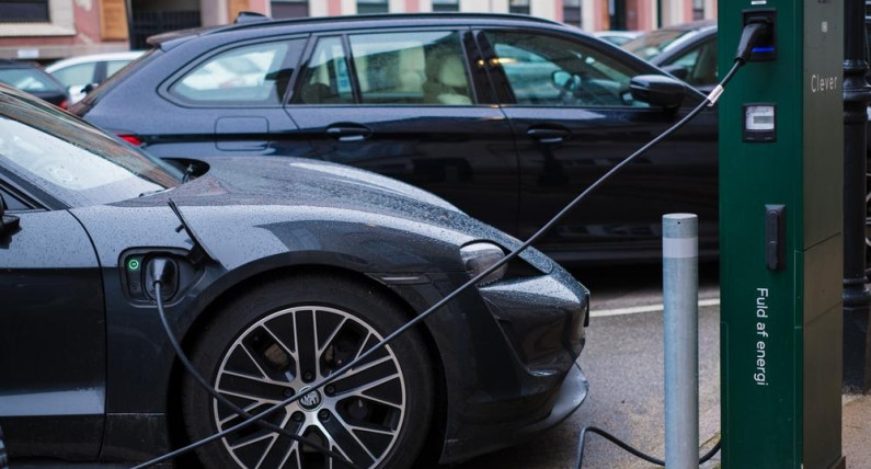 Historyczny moment w Norwegii. Elektryków więcej niż diesli