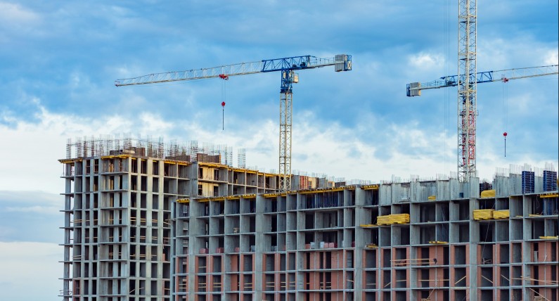 Tajik i Støre mówią jednym głosem: nie zaostrzenie zasad, a likwidacja pracy tymczasowej w ...