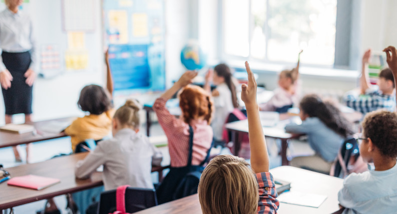 Norwegia będzie jak USA. Nauczyciele uczą się... jak chronić dzieci przed strzelaniną