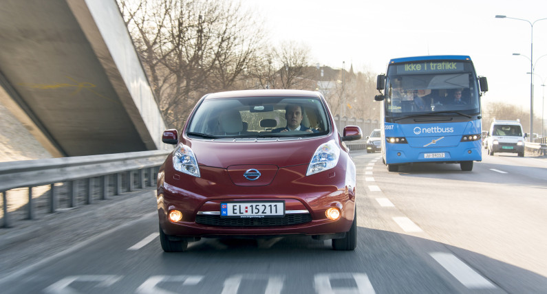 Używany elektryk zamiast diesla? Tak policzysz, czy zakup opłaca się w Norwegii