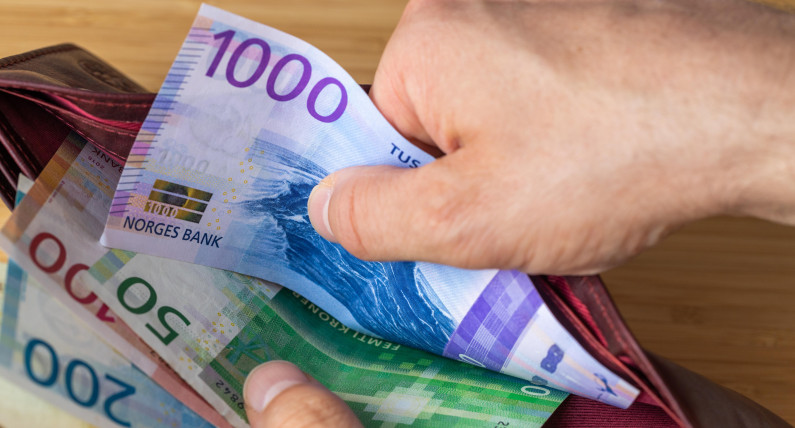 Korona norweska w tragicznej sytuacja. Waluta wzmocni się kosztem rat kredytów?