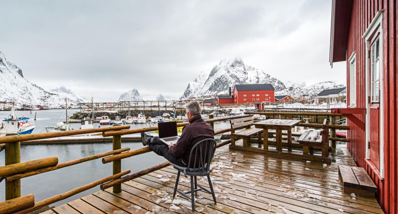 Prawica chce zmotywować uchodźców na zasiłku. Mają bardziej aktywnie szukać pracy