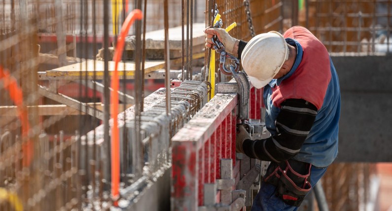 Te okręgi najbardziej polegają na zagranicznych pracownikach. ...