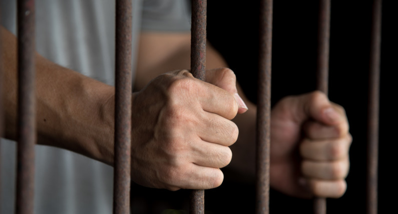 Spór o deportację po wyrokach. Polacy w czołówce niechlubnego rankingu