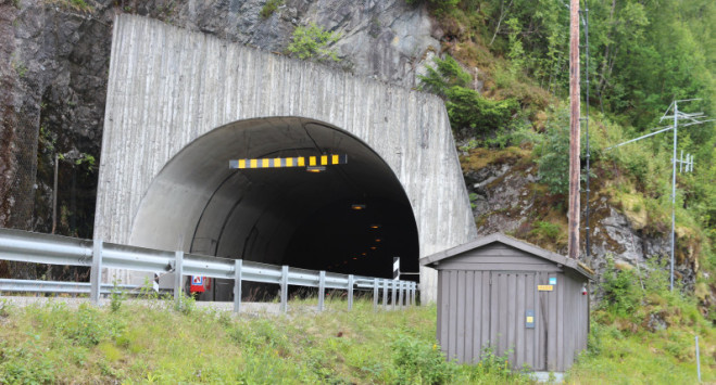 Wiele tuneli w Norwegii nie spełnia unijnych wymogów bezpieczeństwa