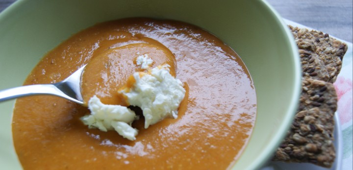 Sycąca i rozgrzewająca zupa z soczewicy