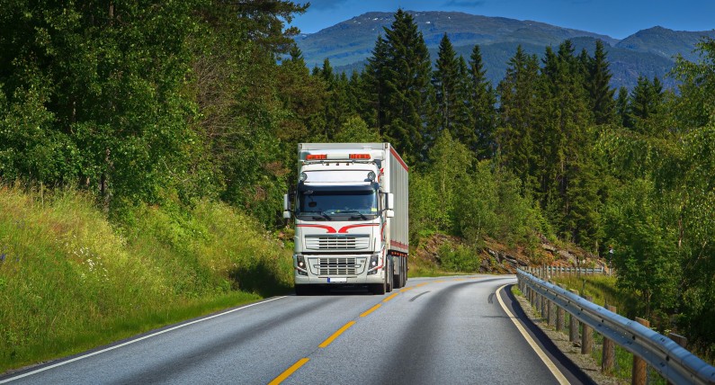 W branży transportowej bez zmian. Zagraniczni pracownicy wciąż narażeni na wyzysk