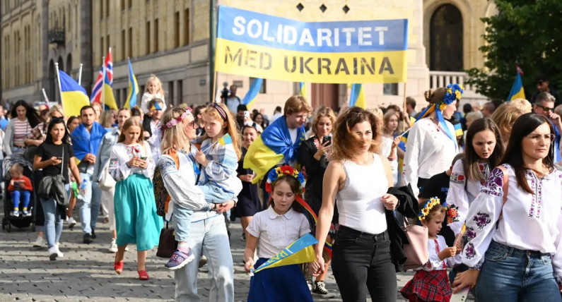 Mijają trzy lata od rosyjskiej inwazji na Ukrainę. Tak zmieniły się relacje Norwegii z tymi państwami
