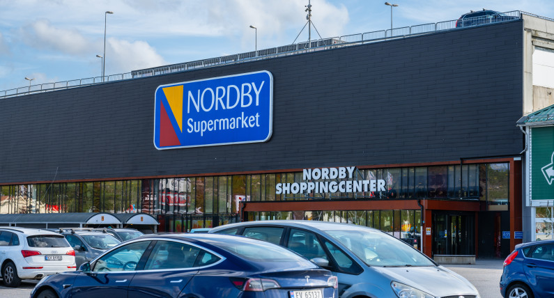 Norwegowie tłumnie ruszyli do Szwecji. 1 października koniec Eldorado za granicą?